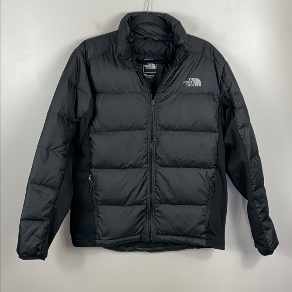 The North Face 550 Puffer jacket size M